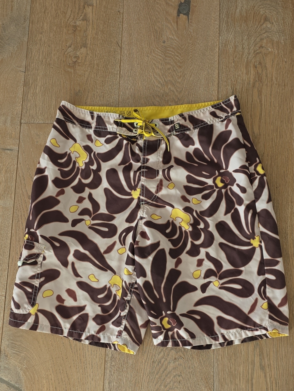Gap men's Boardshorts Size 33